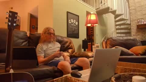 JDinEuless online show from September 11, 10:43 pm