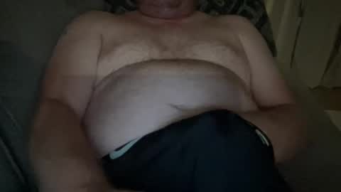 jdog31982 online show from October 14, 9:43 am