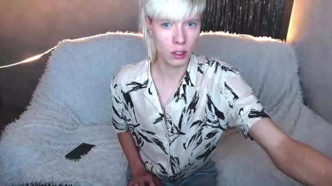 Angel online show from December 15, 12:53 pm