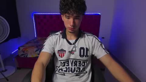 jean_burns online show from February 15, 8:05 pm