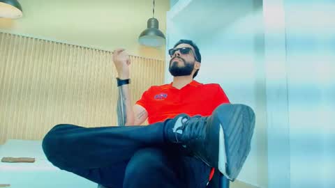 JEAN online show from March 20, 8:25 pm