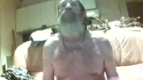Snapshot of jeanclaude1959 chatting on May 16, 12:29 am jeanclaude1959 online show from May 16, 12:29 am