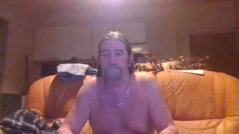 Snapshot of jeanclaude1959 chatting on July 17, 6:09 am jeanclaude1959 online show from July 17, 6:09 am