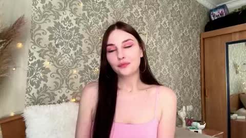 Snapshot of jeanesauer chatting on June 7, 8:07 am Kaya online show from June 7, 8:07 am