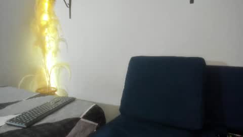 Jean alex  online show from July 1, 2:46 am
