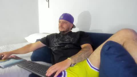 Jean alex  online show from July 29, 12:09 am