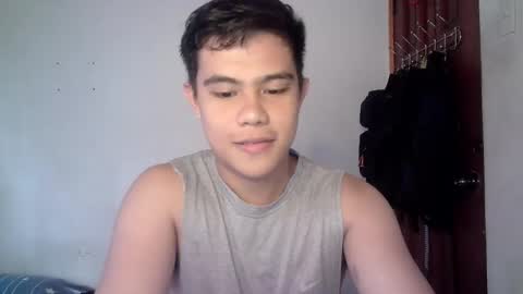 Snapshot of jebs_ chatting on January 2, 5:14 am jebs_ online show from January 2, 5:14 am