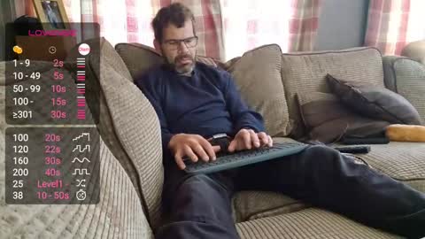 Matt online show from April 25, 8:39 am
