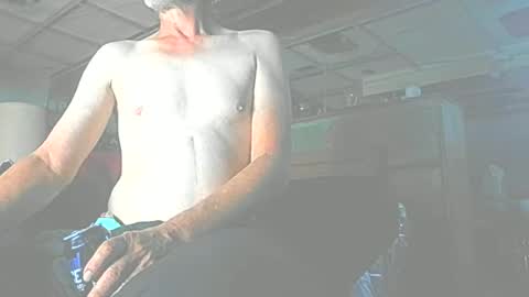 jedishy925585 online show from June 20, 8:22 pm