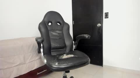 Jeanpii01 online show from February 18, 2:18 am