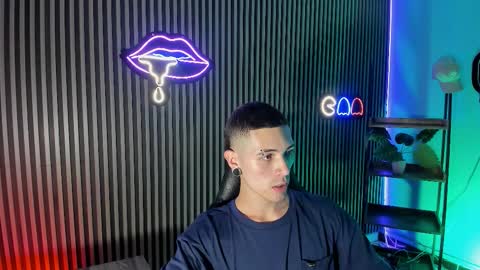 Jeff  online show from December 4, 11:24 pm