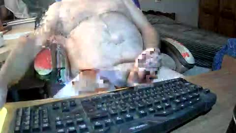 Snapshot of jeff_40962 chatting on February 21, 7:48 pm Jeffrey Sinclair online show from February 21, 7:48 pm