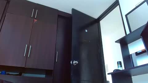 Snapshot of jeff_deall chatting on March 9, 6:56 pm Jeff Deal online show from March 9, 6:56 pm