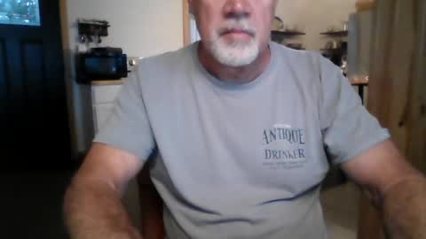 jeffbate online show from June 18, 11:31 pm