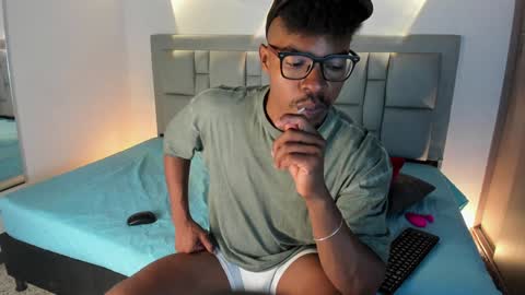 Jeff online show from January 24, 7:39 pm