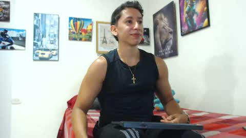 Snapshot of jeffsexybody chatting on June 17, 5:47 pm Jeff online show from June 17, 5:47 pm