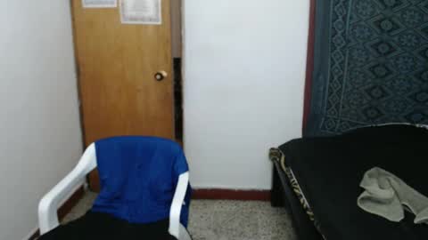 Snapshot of jefmuscletw chatting on October 8, 3:09 pm brayam online show from October 8, 3:09 pm