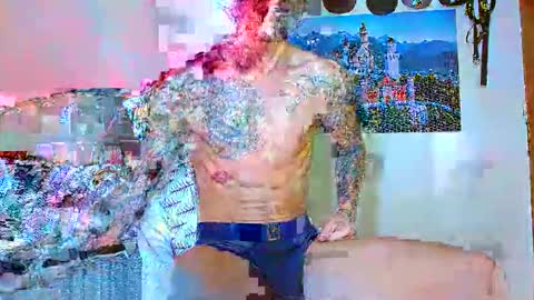 Snapshot of jeilertthh chatting on February 7, 11:36 am jeilertthh online show from February 7, 11:36 am