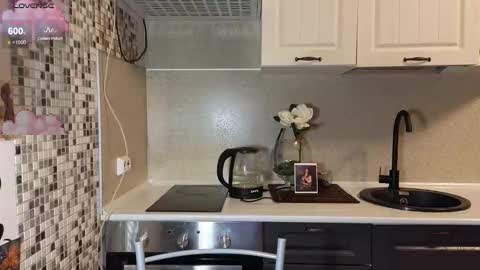 Emily online show from October 13, 8:20 pm