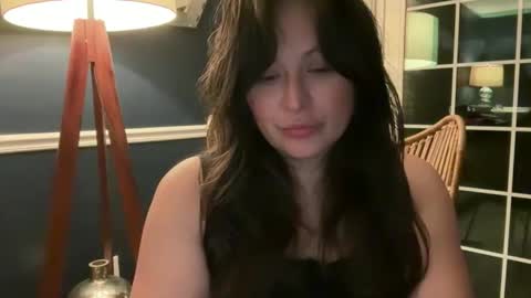 Snapshot of jellybeanin chatting on December 16, 11:26 am Jelli online show from December 16, 11:26 am