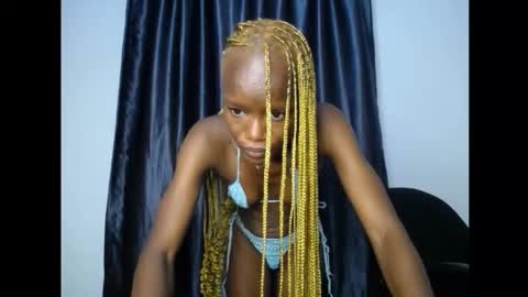 Linda online show from October 9, 5:22 pm