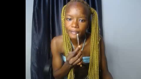 Linda online show from November 7, 5:24 pm