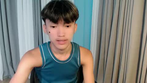 jemart_urnaughtboy online show from April 15, 6:15 pm