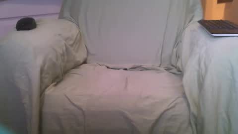 jemmy10708 online show from October 5, 12:42 am