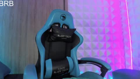 jendralevis online show from January 21, 11:24 pm