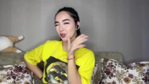 Jenifer online show from September 25, 4:49 am