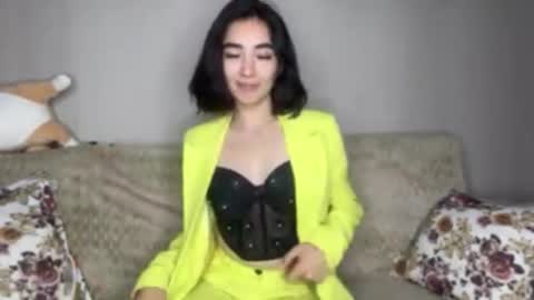 Jenifer online show from September 29, 7:19 pm