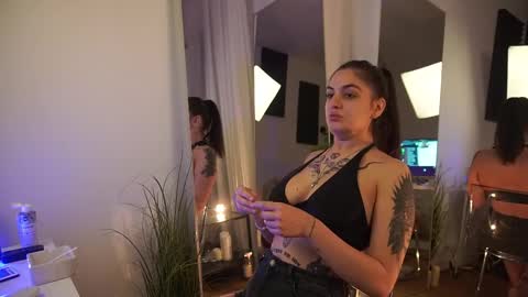 jeniffer_foxx online show from September 25, 4:27 am