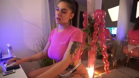 jeniffer_foxx online show from September 30, 5:12 am