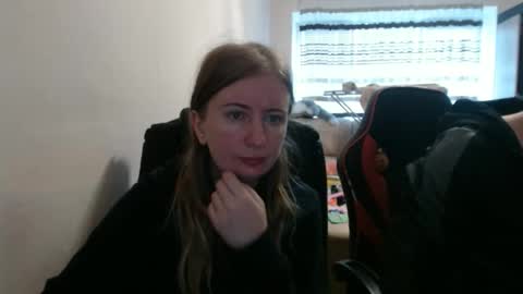 JenisAndPeter online show from October 14, 5:52 am