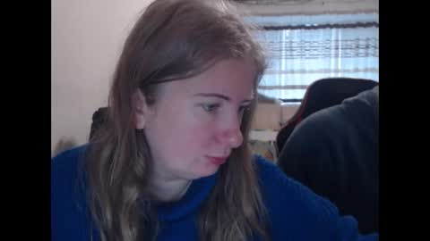 Snapshot of jenisandpeter chatting on February 27, 7:08 am JenisAndPeter online show from February 27, 7:08 am