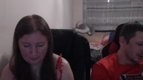 Snapshot of jenisandpeter chatting on July 12, 6:43 pm JenisAndPeter online show from July 12, 6:43 pm