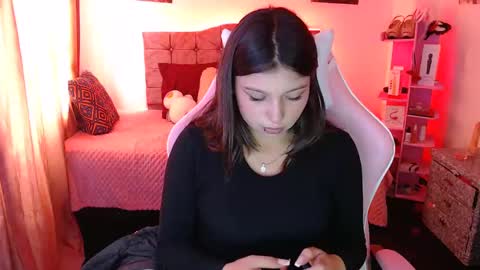 jennal_010 online show from February 18, 4:26 pm