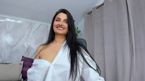 Snapshot of jennaprice chatting on June 15, 9:17 pm JennaPrice online show from June 15, 9:17 pm