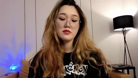 Snapshot of jennatyan chatting on February 27, 9:09 am JENNA online show from February 27, 9:09 am