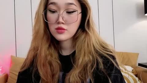 Snapshot of jennatyan chatting on February 28, 8:26 am JENNA online show from February 28, 8:26 am