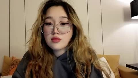 Snapshot of jennatyan chatting on March 4, 12:44 pm JENNA online show from March 4, 12:44 pm