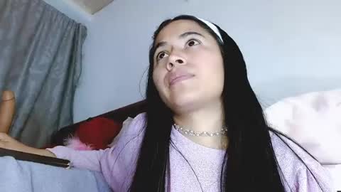 jenner_lena online show from August 7, 8:16 am