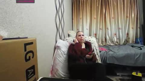 JenniDeep online show from November 28, 6:43 pm