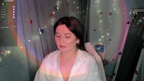 Jennie online show from February 12, 3:27 pm