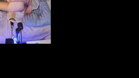 Jennie bttmcd online show from January 2, 10:26 am