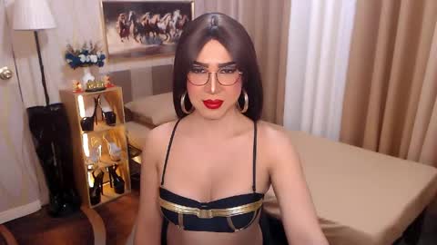 jenniegarcia online show from April 12, 7:41 pm