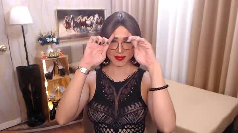 Snapshot of jenniegarcia chatting on May 10, 11:04 am jenniegarcia online show from May 10, 11:04 am