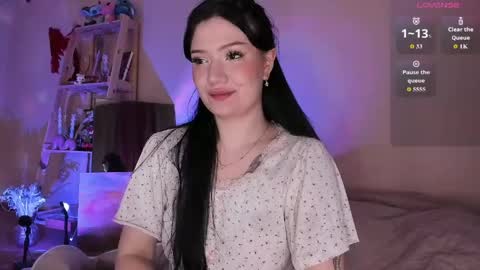 Snapshot of jennies_body chatting on May 23, 5:12 am jennies_body online show from May 23, 5:12 am