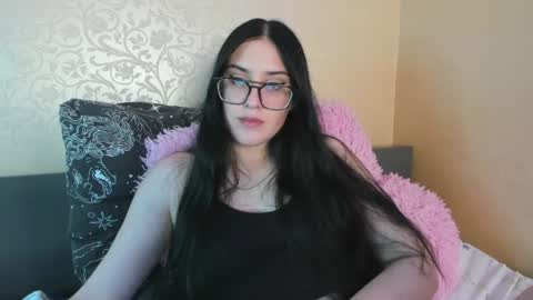 Snapshot of jennifeeeer chatting on July 29, 9:46 pm Helen online show from July 29, 9:46 pm