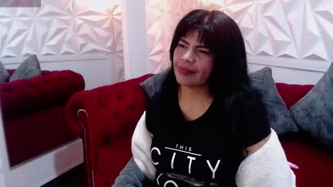 Snapshot of jennifer_0717 chatting on February 27, 1:16 am Jennifer online show from February 27, 1:16 am